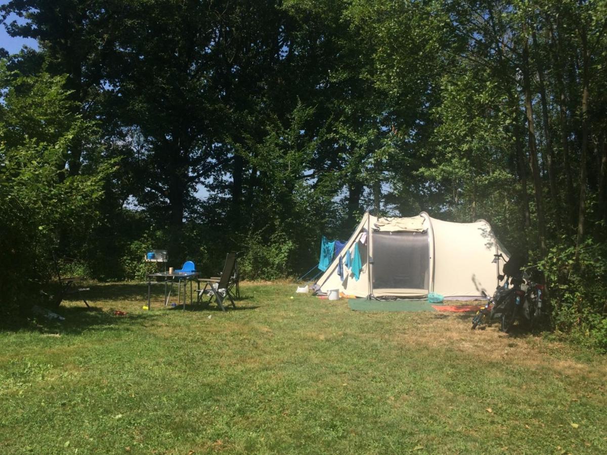 Hotel Camping Les Arbois Montjay  Exterior foto